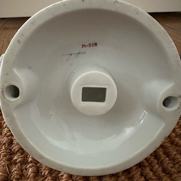 ❤️ Antique German Porcelain Figurine - Picture 2 of 7